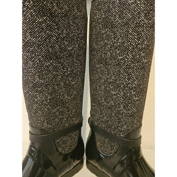 Michael Kors MK CHARM Black White Stretch Tall Rain Boots Shoes Size 6 - Picture 4 of 10